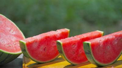 吃沙瓜的视频素材图片高清,视觉盛宴中的甜蜜诱惑