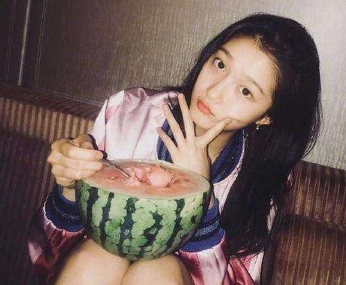劈叉女星吃瓜视频大全,揭秘娱乐圈幕后故事