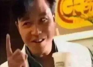 香港吃瓜哥哥是谁呀视频,视频走红背后的故事