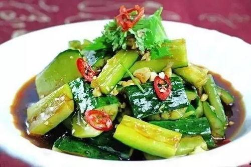 大妈吃瓜素菜视频在线观看,趣味横生视频在线观看